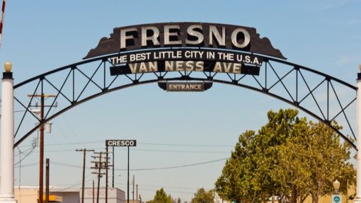 Barbershops open On Sundays in Fresno, CA 